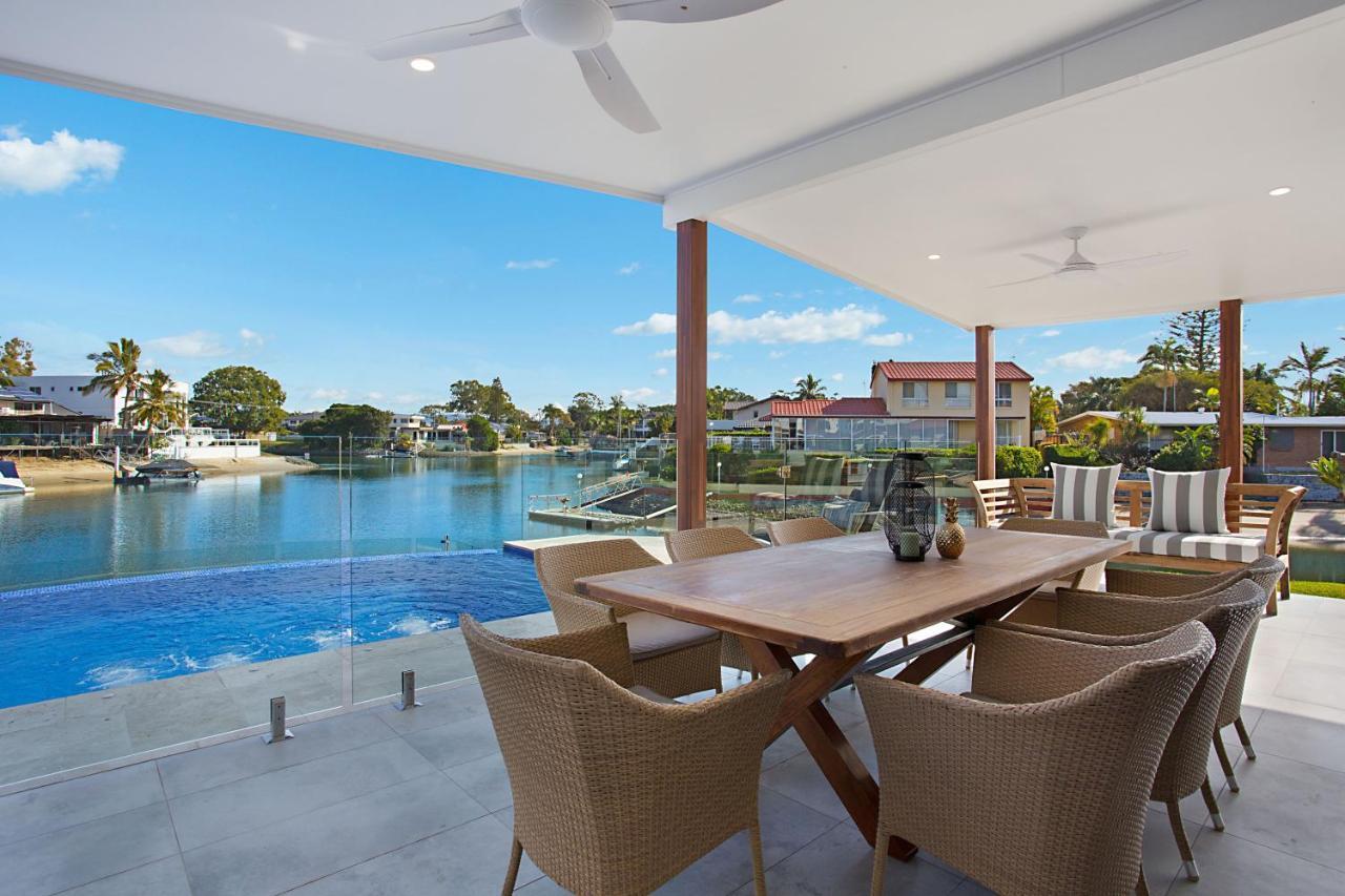 Villa Incredible Value - Perfect For Large Families à Gold Coast Extérieur photo